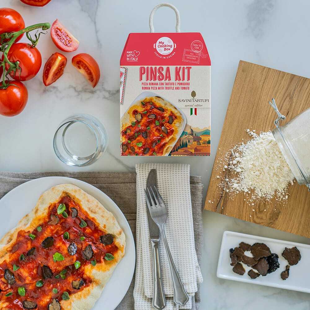 Pinsa romana con tartufo e pomodoro