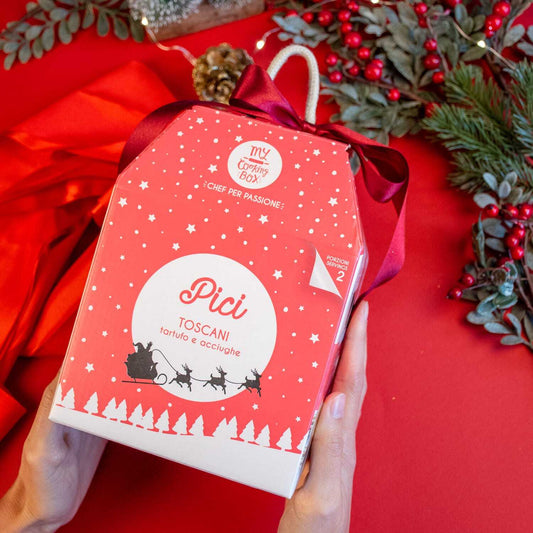 Pici toscani con tartufo e acciughe versione natalizia